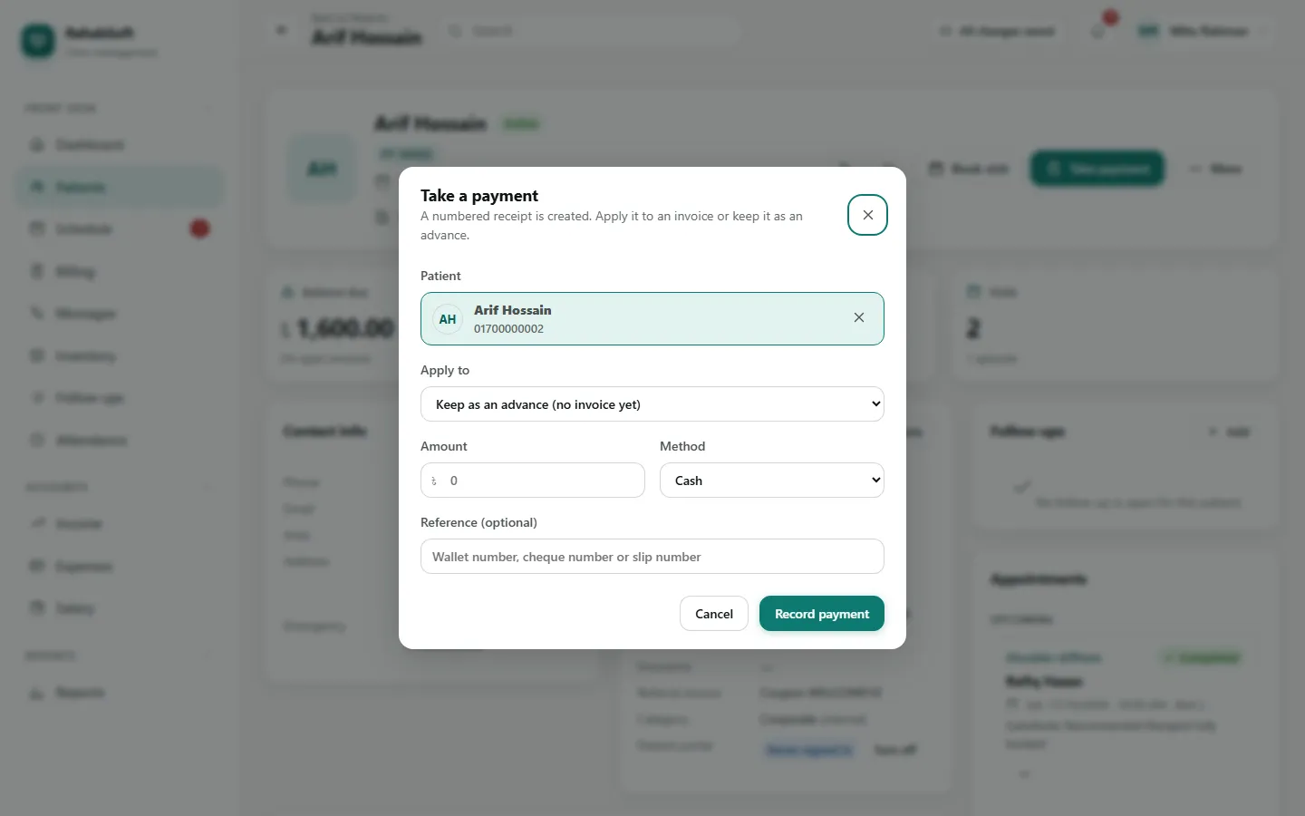 Take payment: amount, method and the invoice it pays